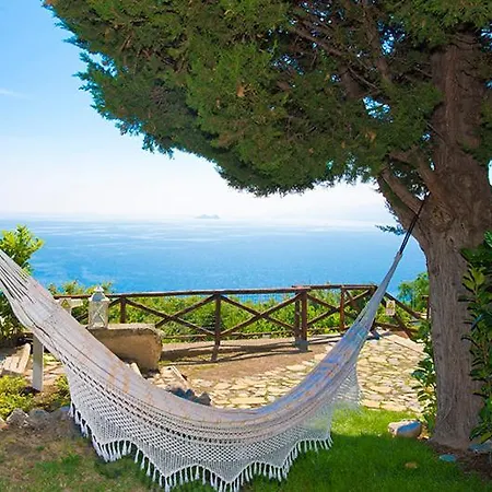 Sleeps 6 Pool Air Con Villa *