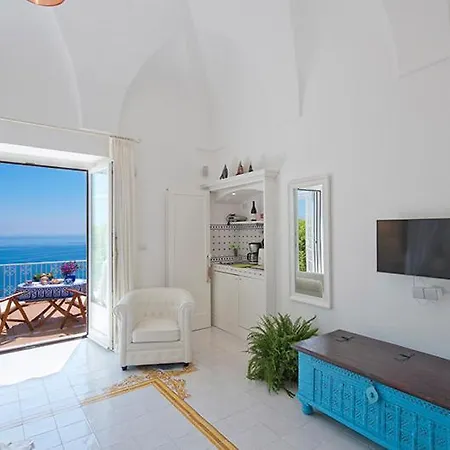 Sleeps 6 Pool Air Con Villa *